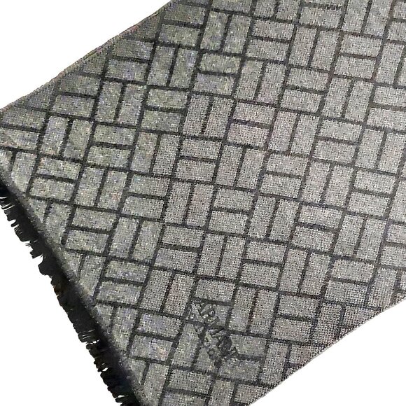 ARMANI COLLEZIONI Grey & Grey Rectangular Geometric Print Logo Embroidered Scarf - Picture 10 of 16